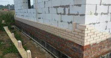 泡沫砖 传统红砖的绿色替代品，能否重塑农村建房新格局？